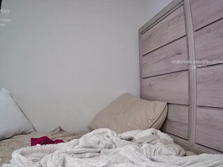 drippyprincess charming whore sticks dildo in the vagina