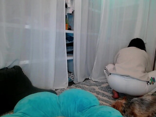 eevie_moon writes pen on boobs and ass