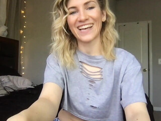 daddysbabybird sexy beauty in red stockings