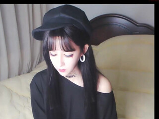 cute_dami busty passion licks nipples