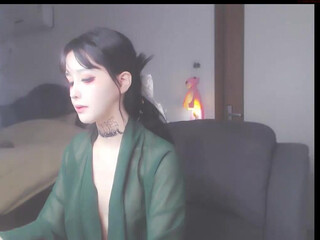 cute_dami tasty slut naughty with a vibrator