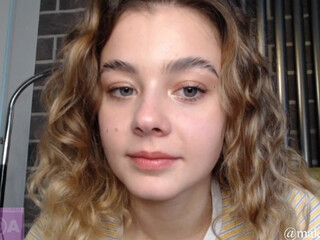 crazydaisy_ advertising promo video charming bitch