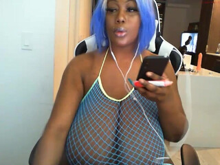 cherrykuchixx Titty chick