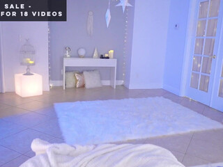 cherrycrush wild confused jumps on sex toy