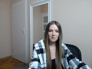 silvia_sage crazy girl plows pussy with phallus