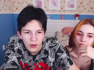 kira_kiro Fishnet brunette