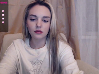 wild_baby1 Spectacular chick