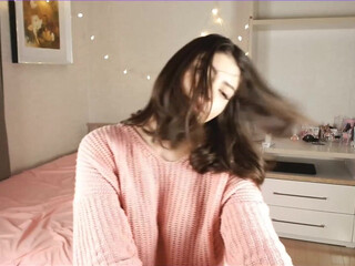 sugacrush busty courage is naughty with girlfriends