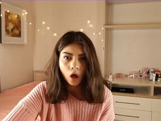 sugacrush hot brunettes show shaved holes