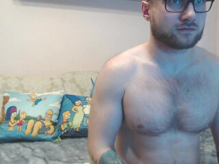 simoncouple1 cute women lick nipples