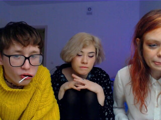 miashopper2 beauty caresses her tits and pussy