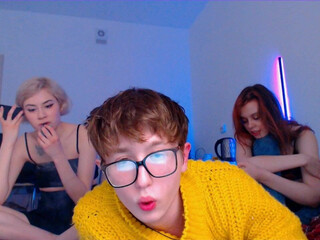 miashopper2 bitch drummed with glass dick