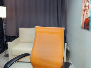 ms_afrodita cute girl sucks penis