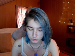 lil_mika mature and skillful