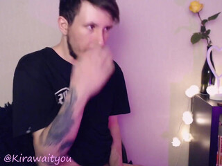 kirakojima whore babe masturbates shaved pussy