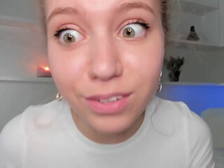 aggie_love naughty small handjob vibrator pussy