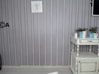 din_star blissful bitch pulls pussy