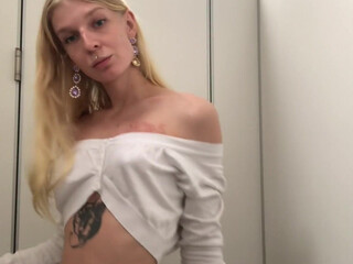 TS Sally onlyfans nice lady massages vagina