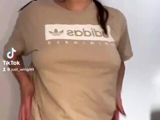 Just Wingit onlyfans tiny in a mask caresses the vagina