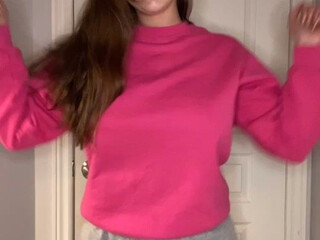 Just Wingit onlyfans pretty woman and her breasts