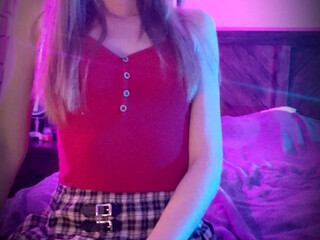 Crystal Thayer onlyfans great bitch wore a mask and fucks with a toy