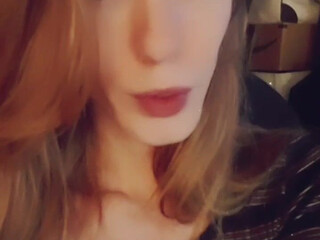 Crystal Thayer onlyfans slutty having fun with sex toy