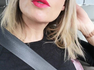 pbbimbo onlyfans multiple videos of her cumming