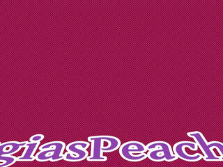 paypeaches adult mare fingering holes