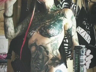 suma_koeln cute girl pulls sex lips