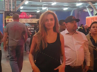 unlocked crazy bitches lick pussy