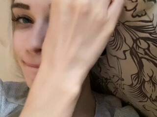 niko_belle sexy blondes and masturbation