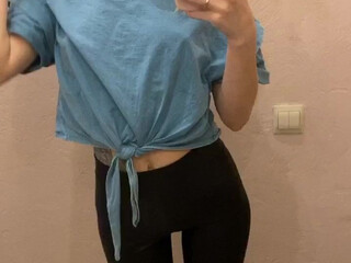 niko_belle yelling from violent orgasm