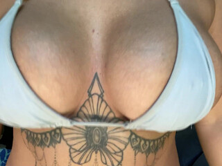 reneegracie slut female fucks both holes