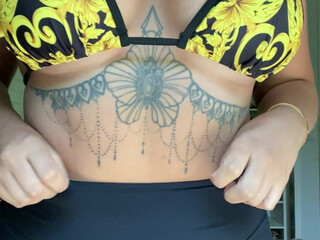 reneegracie gently fucks pussy