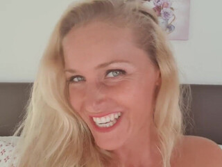 kathianobilixx onlyfans charming bitch gets fucked in pussy