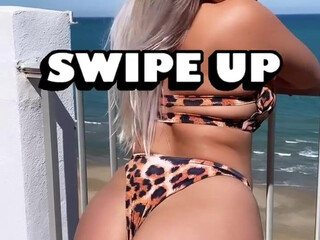 Paola_Skye onlyfans shy babe seduces with big tits