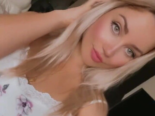 Paola_Skye onlyfans 29 july 2020