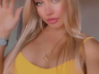 Paola_Skye onlyfans Sexy small
