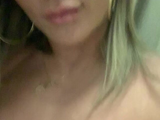 Nathy Dias aka oficial_nathy0 onlyfans busty woman mandrids cap