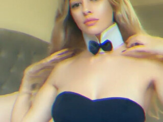 breelouisexoxo onlyfans crazy doll sucks penis