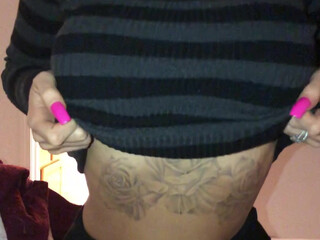 Winter Rae onlyfans cute slut gets exposed on camera