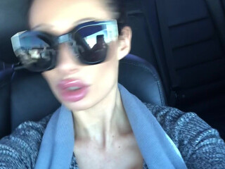 Winter Rae onlyfans spicy slut jerking hairy cunt