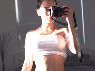 Veronica Victoria onlyfans naughty chick gets nude and jerks off