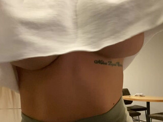 SoPeachyBaby onlyfans Obstinate baby