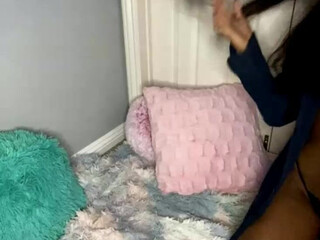 Scarlit Scandal onlyfans Obstinate chick