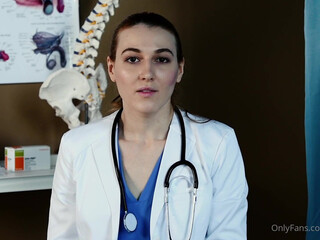 RocknRose onlyfans petite hottie passionately jerks off her cunt