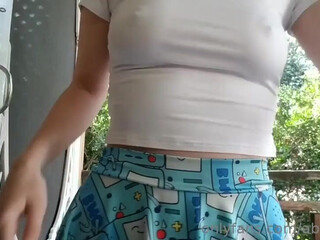 Pixie onlyfans cute women lick nipples