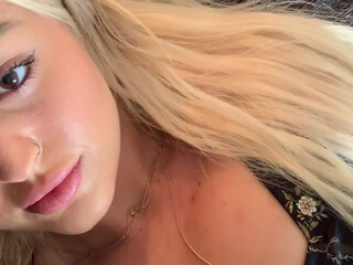 Olivia Cara onlyfans  cam girl  masturbates shaved vagina