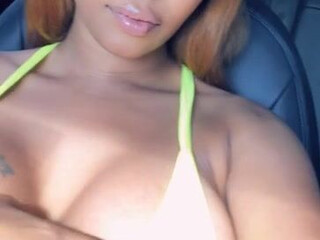 Ms_Fernandes25 onlyfans cute passion sucks cock