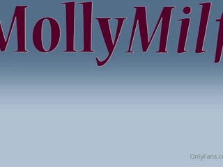 Molly Milf onlyfans red